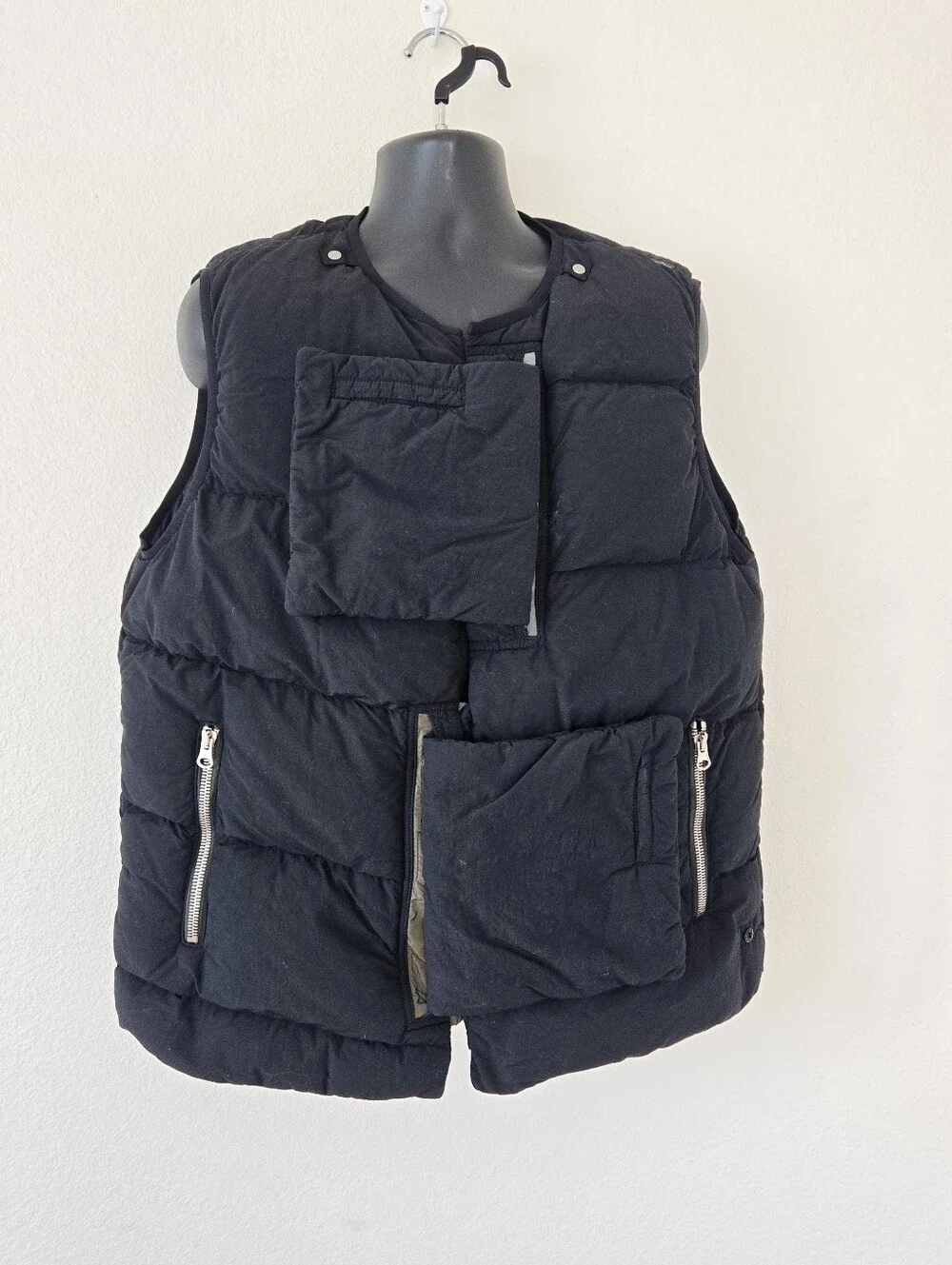 Stone Island Shadow Project Naslan Light Padded Pocket Gilet Vest Mens XXL Bkack